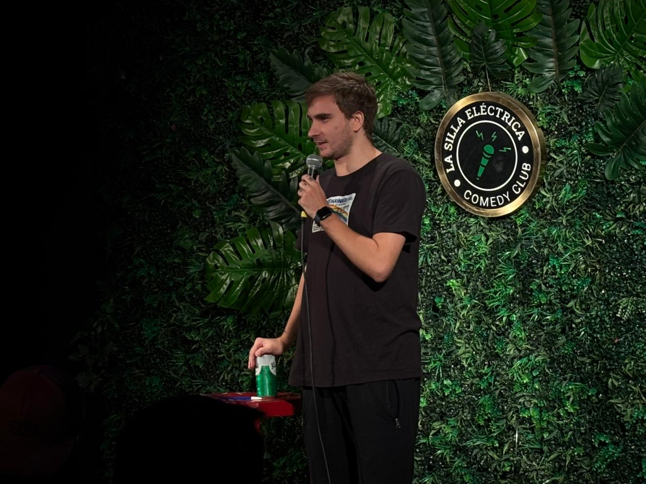 Agustín Went en Taburete Club de Comedia